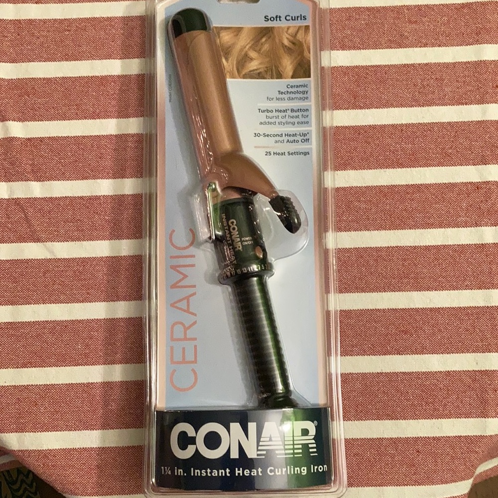 New Conair 1 1/4 in. Instant Heat Curling Iron
